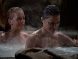 extant_XenaWarriorPrincess_2x15-ADayintheLife_01524