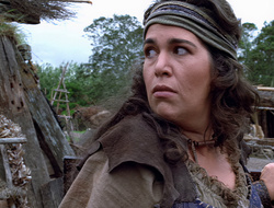 extant_XenaWarriorPrincess_2x15-ADayintheLife_01847