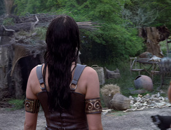extant_XenaWarriorPrincess_2x15-ADayintheLife_01879