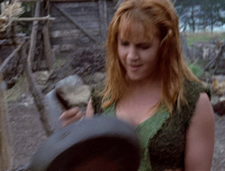 extant_XenaWarriorPrincess_2x15-ADayintheLife_01896