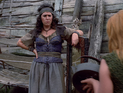 extant_XenaWarriorPrincess_2x15-ADayintheLife_01897