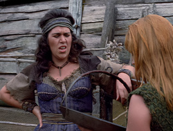 extant_XenaWarriorPrincess_2x15-ADayintheLife_01900