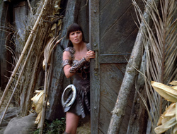 extant_XenaWarriorPrincess_2x15-ADayintheLife_01994