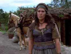 extant_XenaWarriorPrincess_2x15-ADayintheLife_02002