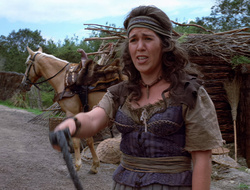 extant_XenaWarriorPrincess_2x15-ADayintheLife_02015