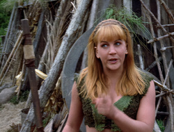 extant_XenaWarriorPrincess_2x15-ADayintheLife_02024
