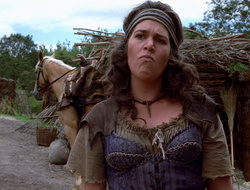 extant_XenaWarriorPrincess_2x15-ADayintheLife_02029
