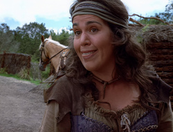 extant_XenaWarriorPrincess_2x15-ADayintheLife_02073