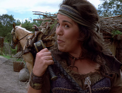 extant_XenaWarriorPrincess_2x15-ADayintheLife_02077