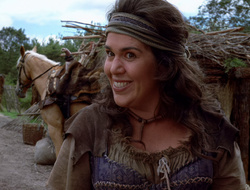 extant_XenaWarriorPrincess_2x15-ADayintheLife_02078