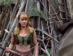 extant_XenaWarriorPrincess_2x15-ADayintheLife_02118