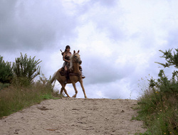 extant_XenaWarriorPrincess_2x15-ADayintheLife_02149
