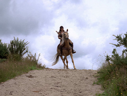 extant_XenaWarriorPrincess_2x15-ADayintheLife_02150