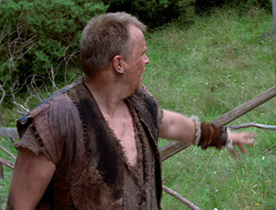 extant_XenaWarriorPrincess_2x15-ADayintheLife_02163