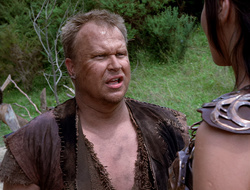 extant_XenaWarriorPrincess_2x15-ADayintheLife_02182