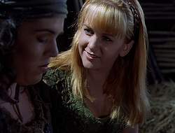 extant_XenaWarriorPrincess_2x15-ADayintheLife_02260
