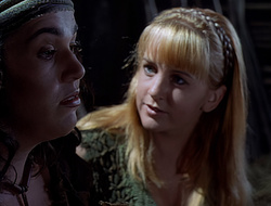 extant_XenaWarriorPrincess_2x15-ADayintheLife_02264