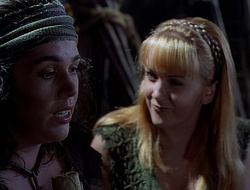extant_XenaWarriorPrincess_2x15-ADayintheLife_02269