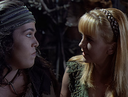 extant_XenaWarriorPrincess_2x15-ADayintheLife_02277