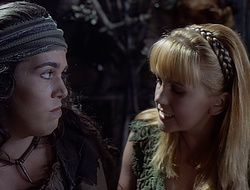 extant_XenaWarriorPrincess_2x15-ADayintheLife_02279