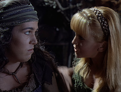 extant_XenaWarriorPrincess_2x15-ADayintheLife_02283