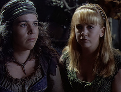 extant_XenaWarriorPrincess_2x15-ADayintheLife_02310