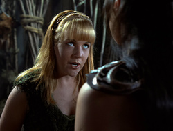 extant_XenaWarriorPrincess_2x15-ADayintheLife_02327