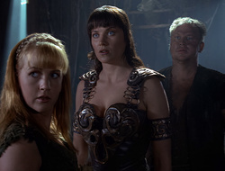 extant_XenaWarriorPrincess_2x15-ADayintheLife_02339