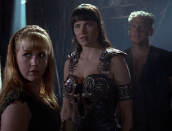extant_XenaWarriorPrincess_2x15-ADayintheLife_02361