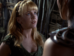 extant_XenaWarriorPrincess_2x15-ADayintheLife_02383