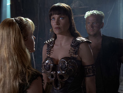extant_XenaWarriorPrincess_2x15-ADayintheLife_02398