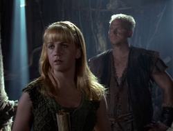 extant_XenaWarriorPrincess_2x15-ADayintheLife_02404