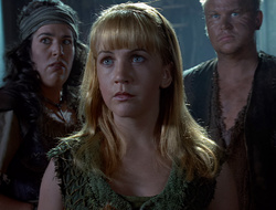 extant_XenaWarriorPrincess_2x15-ADayintheLife_02415