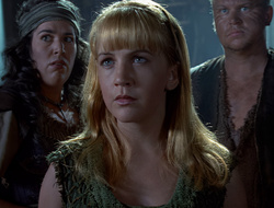 extant_XenaWarriorPrincess_2x15-ADayintheLife_02416
