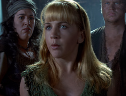 extant_XenaWarriorPrincess_2x15-ADayintheLife_02418
