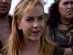 extant_XenaWarriorPrincess_2x15-ADayintheLife_02451