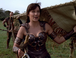 extant_XenaWarriorPrincess_2x15-ADayintheLife_02460
