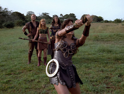 extant_XenaWarriorPrincess_2x15-ADayintheLife_02466