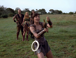 extant_XenaWarriorPrincess_2x15-ADayintheLife_02475