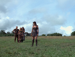 extant_XenaWarriorPrincess_2x15-ADayintheLife_02496