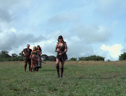 extant_XenaWarriorPrincess_2x15-ADayintheLife_02497