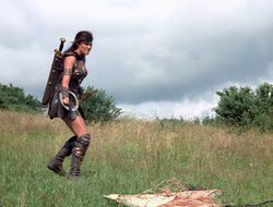 extant_XenaWarriorPrincess_2x15-ADayintheLife_02564