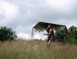 extant_XenaWarriorPrincess_2x15-ADayintheLife_02594