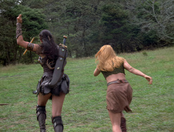 extant_XenaWarriorPrincess_2x15-ADayintheLife_02627