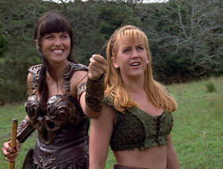 extant_XenaWarriorPrincess_2x15-ADayintheLife_02642