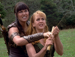 extant_XenaWarriorPrincess_2x15-ADayintheLife_02658
