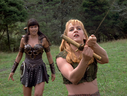 extant_XenaWarriorPrincess_2x15-ADayintheLife_02671