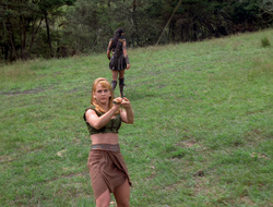extant_XenaWarriorPrincess_2x15-ADayintheLife_02676