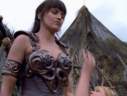 extant_XenaWarriorPrincess_2x15-ADayintheLife_02785