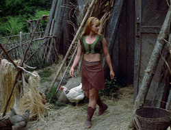 extant_XenaWarriorPrincess_2x15-ADayintheLife_02819